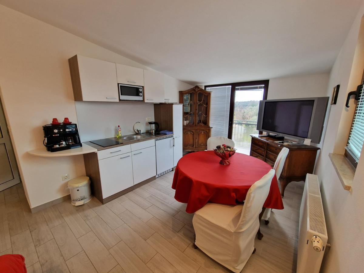 Keser Apartments Rovinj Ngoại thất bức ảnh