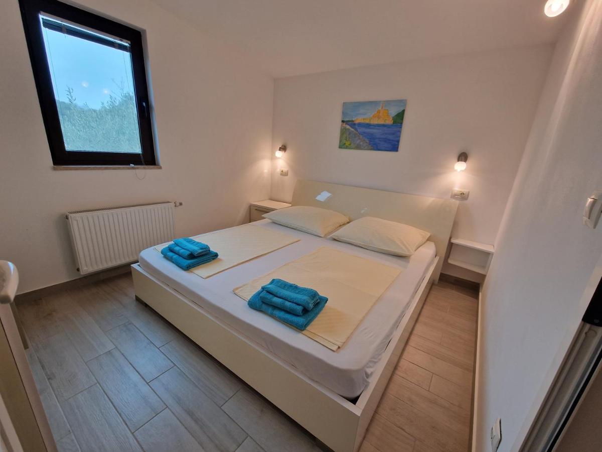 Keser Apartments Rovinj Ngoại thất bức ảnh