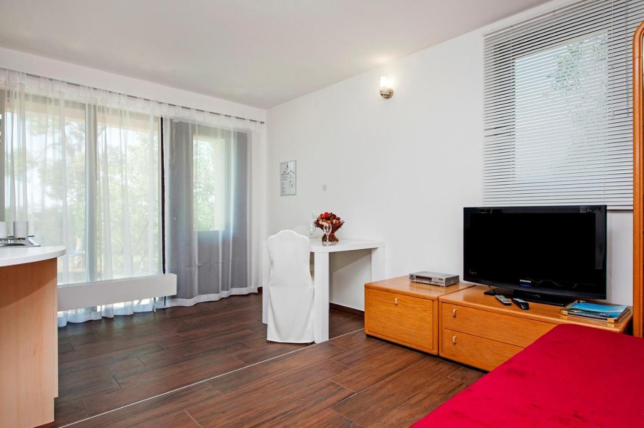 Keser Apartments Rovinj Ngoại thất bức ảnh